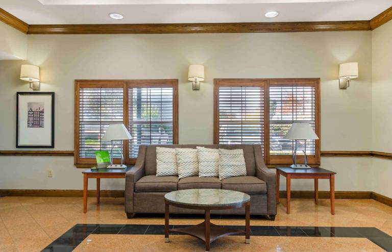 Extended Stay America Suites - Kansas City - Lenexa - 87th St. — photo 3