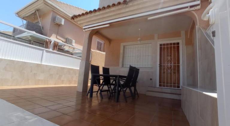 Vacation home with barbecue & terrace — photo 5