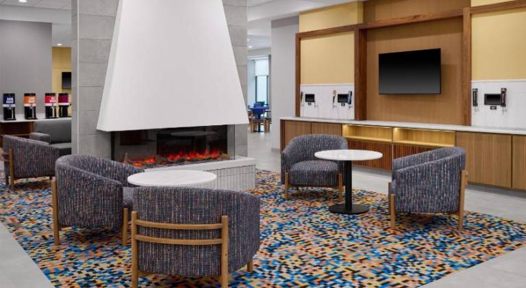 Hampton Inn by Hilton Lincoln Downtown — photo 3