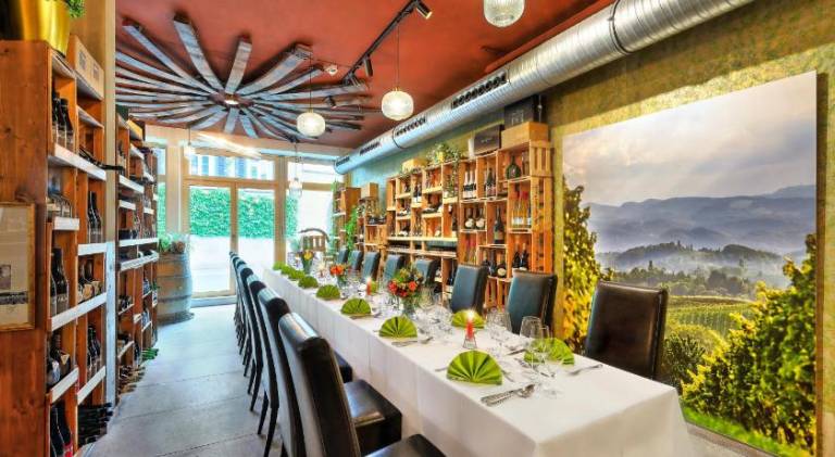 Hotel Muller Cafe & Wein - Mondholzhotel — photo 2