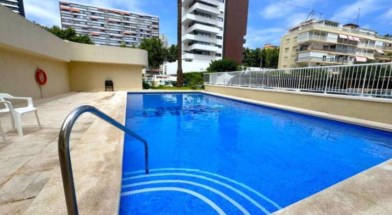 Apartment with pool — photo 5