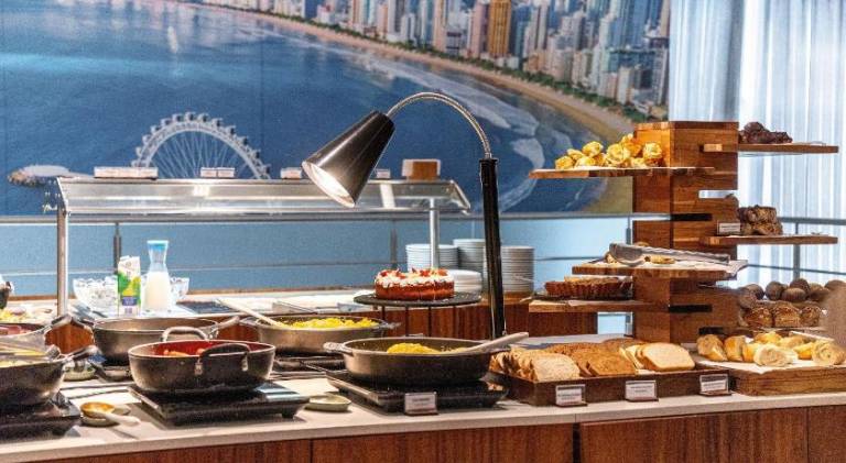 Riviera Concept 1 Qto e Piscina by Achei Camboriu — photo 4