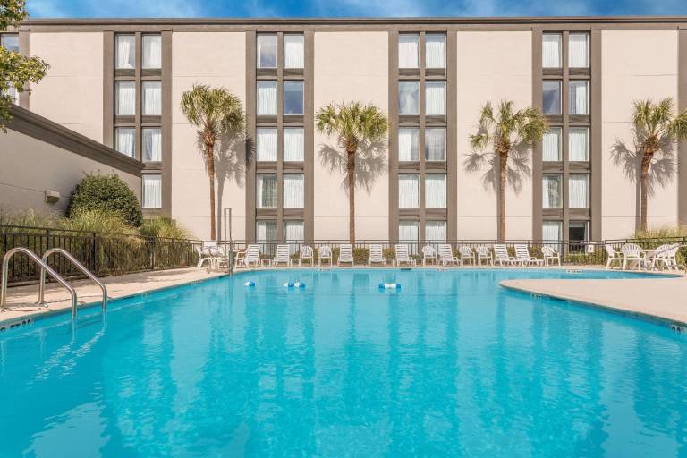 Wyndham Garden Summerville — photo 2