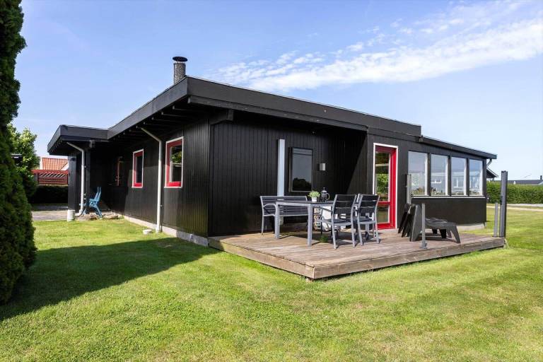 House with barbeque & terrace — photo 3