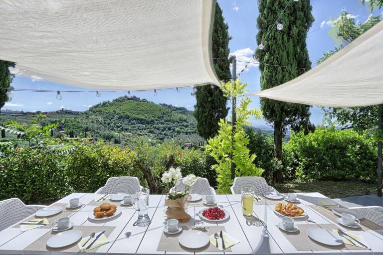 Villa Massa e Cozzile