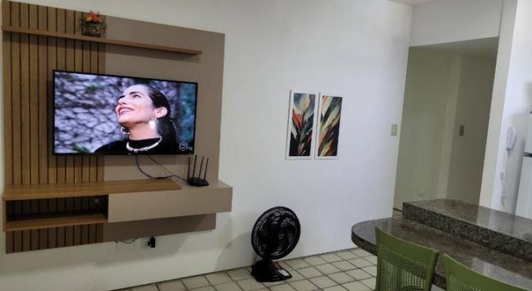 Apartamento a 130 metros da Praia, e Piscina na Cobertura do Predio in Recife