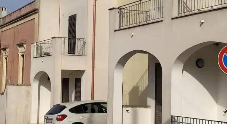 Apartment with terrace — photo 5
