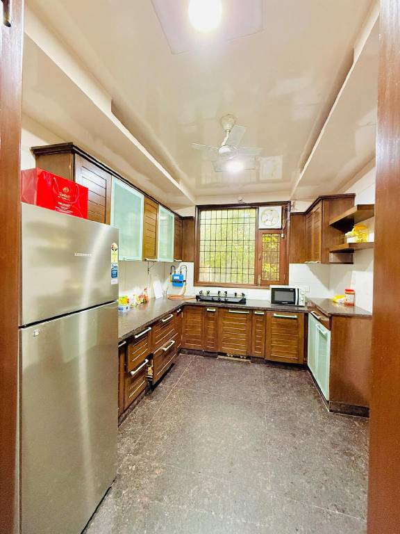 Charming house | Near Connaught Place | Suitable for remote work | Pets are welcome — photo 3