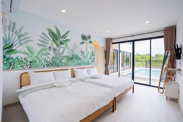 Villa with BBQ, private pool & terrace | Perfect for remote work | Pets are welcome — photo 2