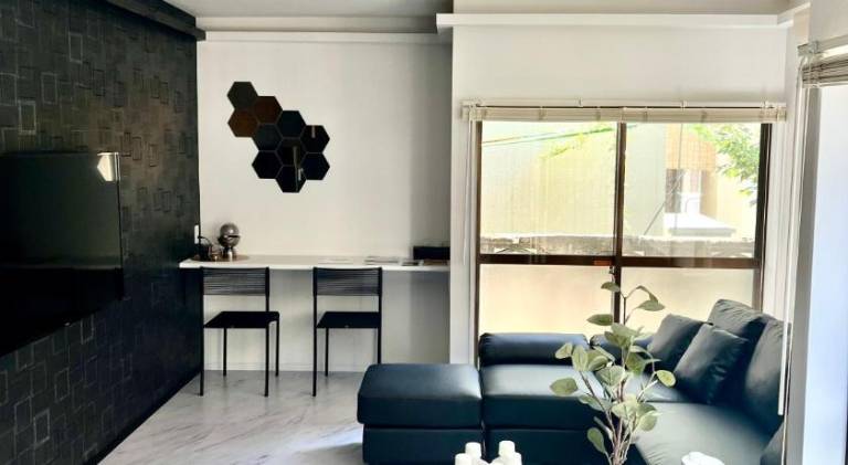 Villa with terrace & garden in Tokyo