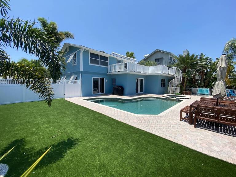 House Holiday