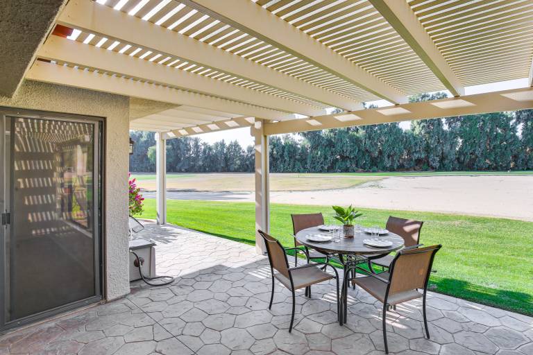 Pet-Friendly Palm Desert Retreat: Golf Course View in Palm Desert, CA