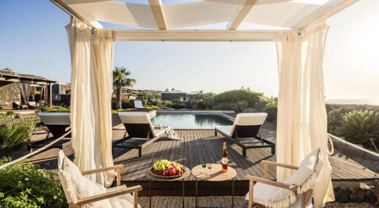 Charming house with pool | Pet-friendly in Pantelleria