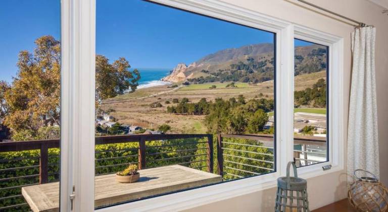 Vacation home with 3 rooms for 8 persons in San Mateo, CA
