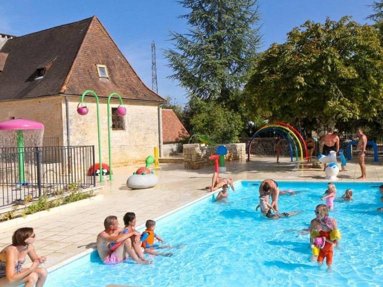Family-oriented lovely tent with heated pool | Pets allowed — photo 3