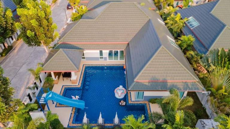 Vacation home with pool & barbeque | Good for workation — photo 4