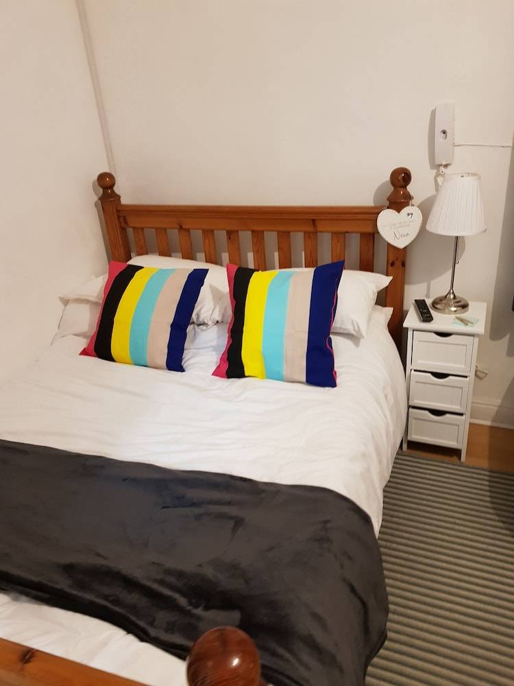 Apartment Wakefield