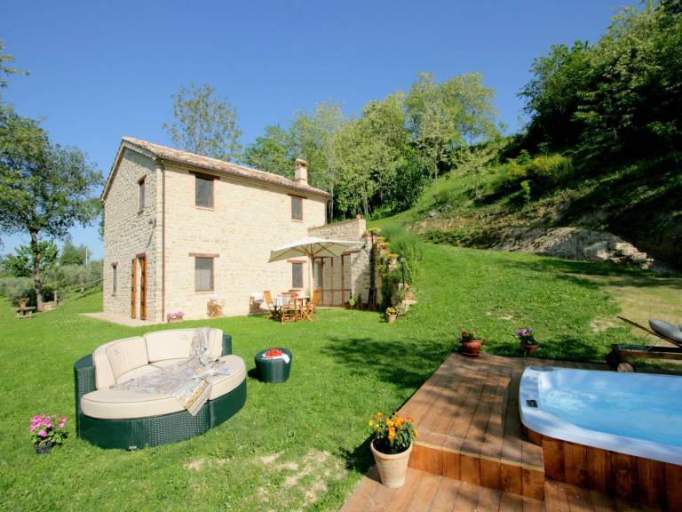 Villa Montefalcone Appennino