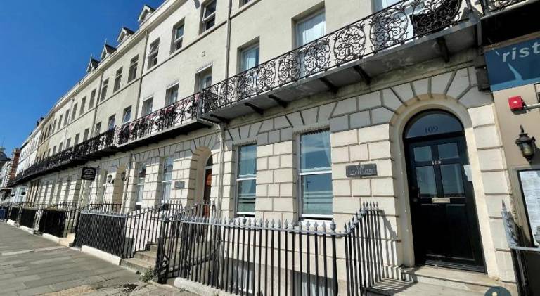 Apartment with 1 room for 4 persons in Weymouth