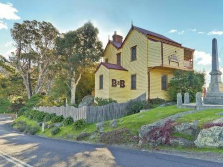 Bed and breakfast  Central Tilba