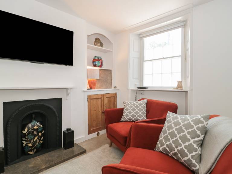 Family-friendly cottage with yard | Dogs allowed — photo 3
