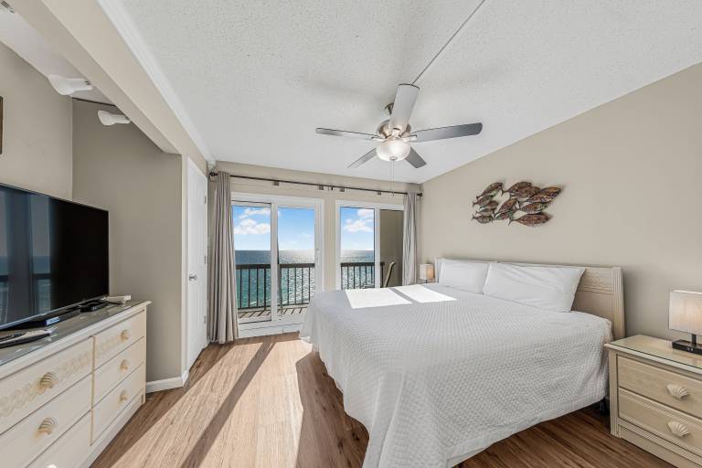 Condo  Carillon Beach