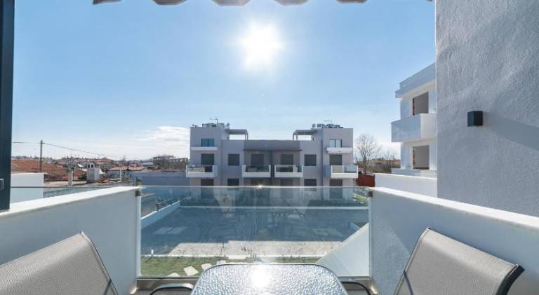 Pleasant rental apartment with patio | Close to the beach | Pets are welcome — photo 5
