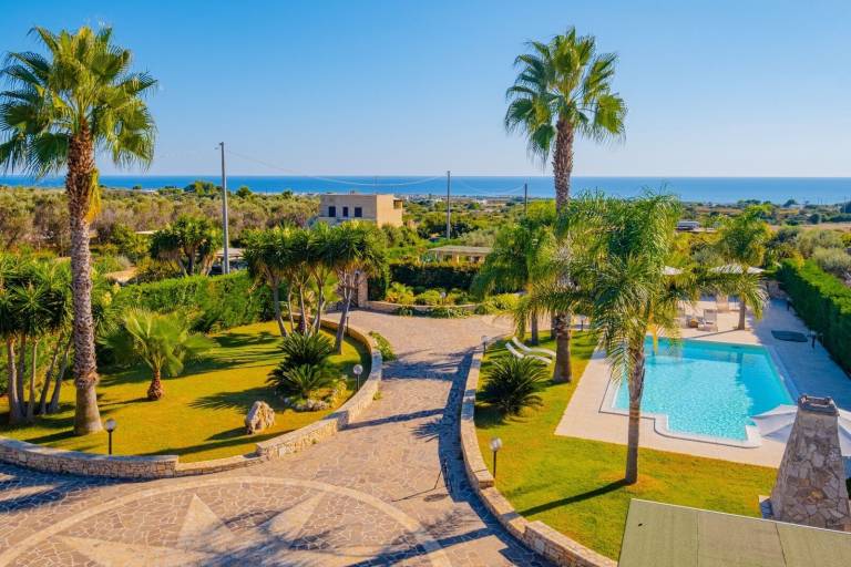 Villa Torre Pali