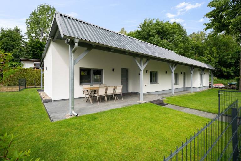 Child-friendly wonderful vacation home with grill, terrace & garden | Garden view | Dogs allowed — photo 2