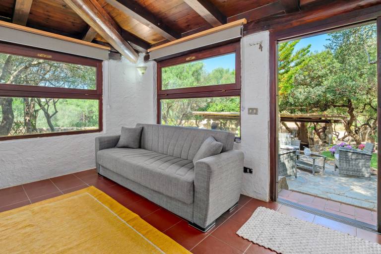 Villa 'Pirina' with Private Terrace, Wi-Fi and Air Conditioning — photo 5