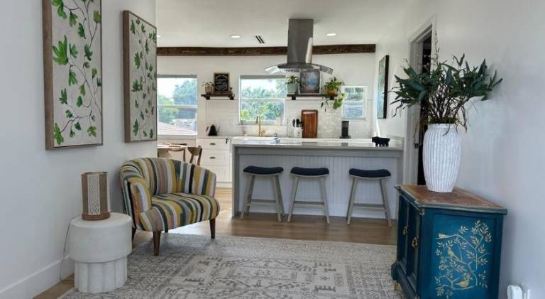 Lovely house | Pets are welcome in Miami, FL