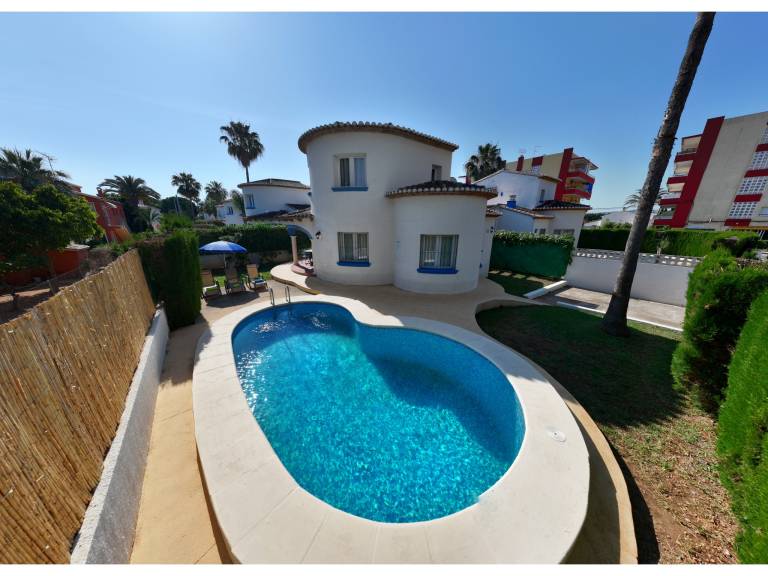Fully equipped pleasant villa with grill, garden & private pool | Beach nearby | Dogs allowed — photo 3