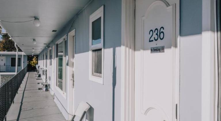 La Hacienda Motel — photo 3