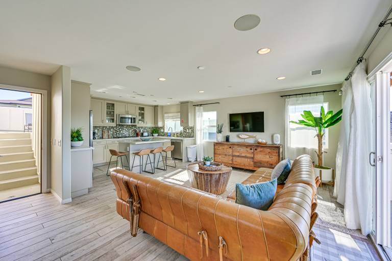 1 Mi to Beach! San Clemente Gem w/ Rooftop Patios — photo 3