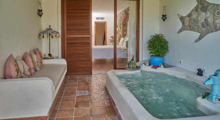 Villa Taraca Alacatı Romantik Otel — photo 3