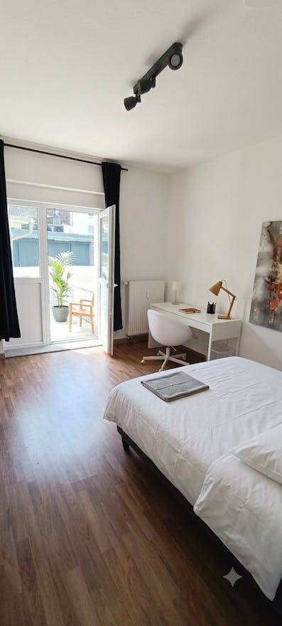 70 M² Apartamento ∙ 3 Habitaciones ∙ 3 Huéspedes - Düsseldorf