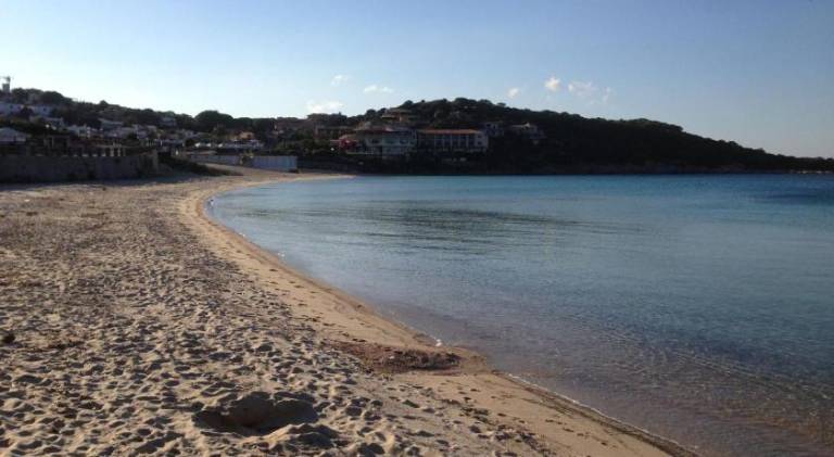 Rental apartment with pool | Close to the beach | Pet-friendly in Baja Sardinia