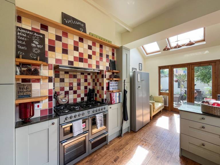 Family-friendly cottage with garden & barbecue | River view | Beach nearby | Dogs allowed — photo 3