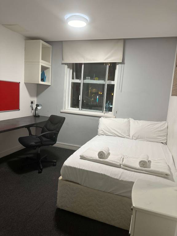 Studio flat Coventry