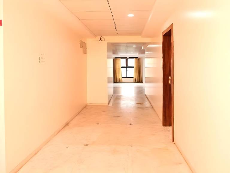 HOTEL DAKSH