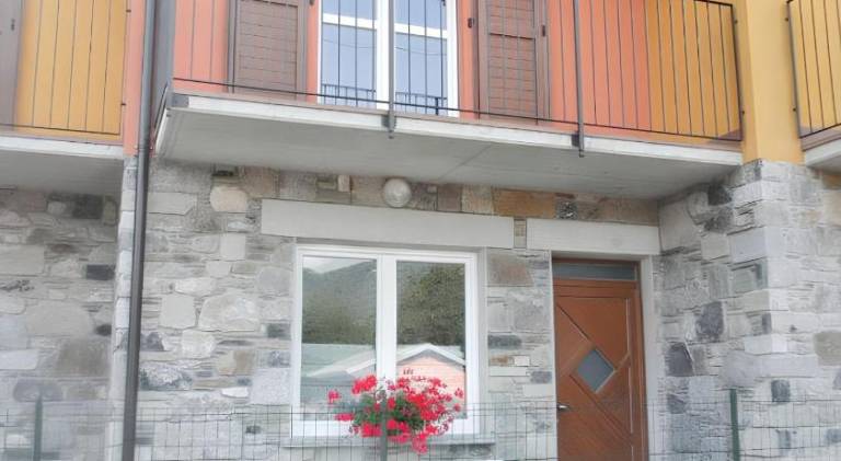 Apartment with terrace — photo 5