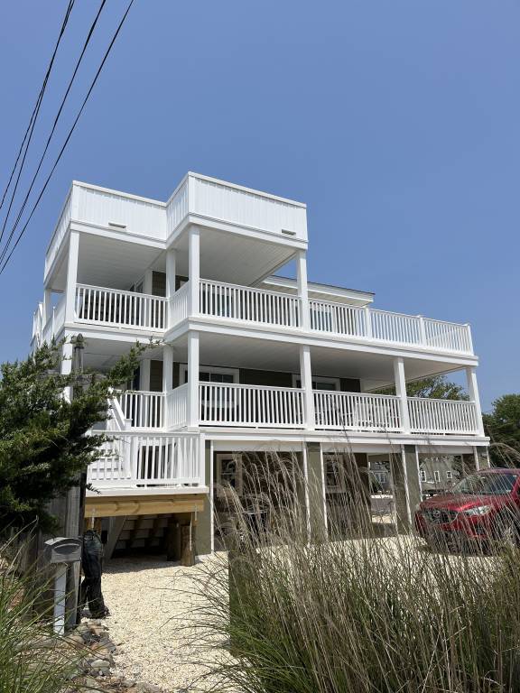 House Surf City