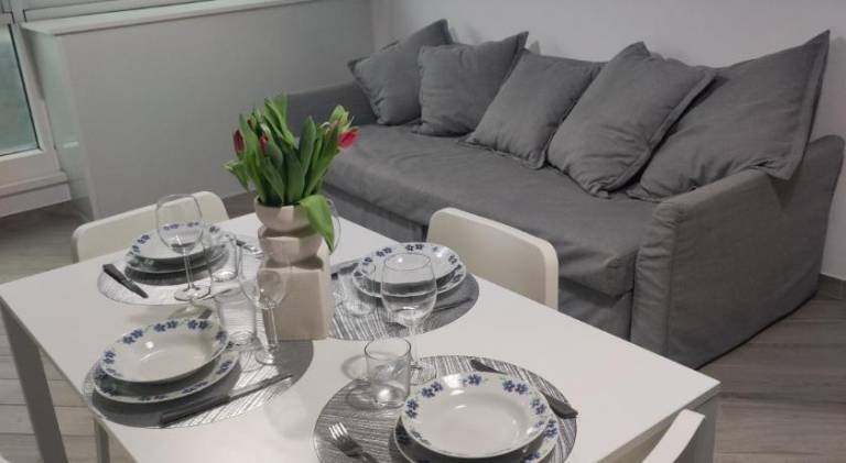 Apartment with 1 room for 4 persons in Latina