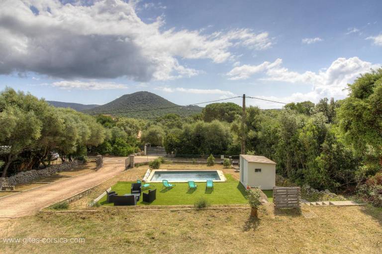 Gite with BBQ, pool & terrace | Mountain view — photo 3