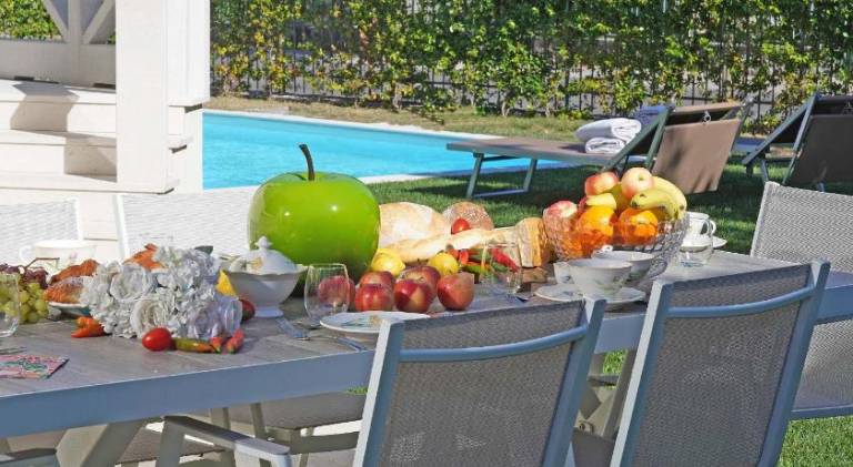 Villa with pool | Beach nearby | Pets allowed — photo 3