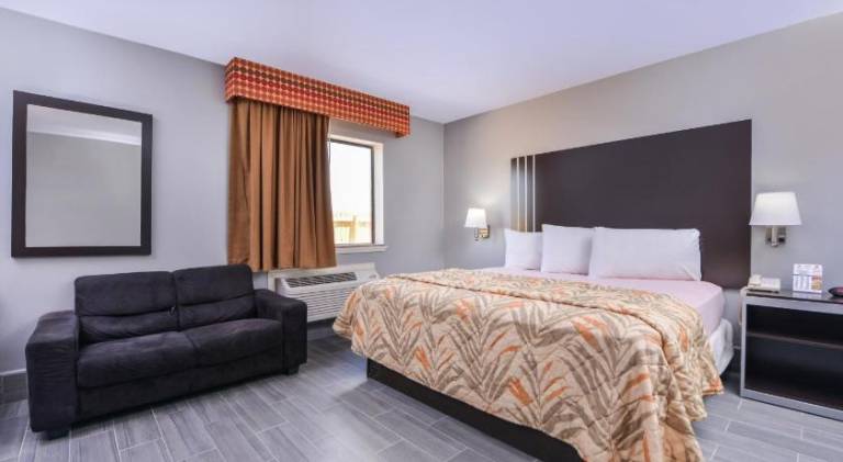 Express Inn Weslaco/Mercedes — photo 2