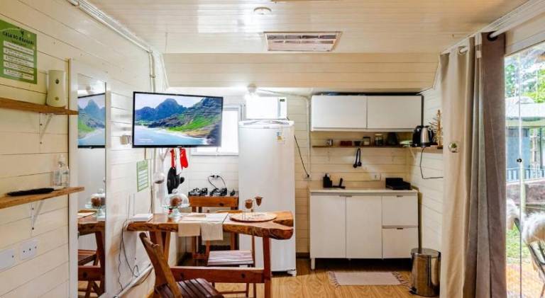 Vacation home | Beach nearby | Pet-friendly — photo 3