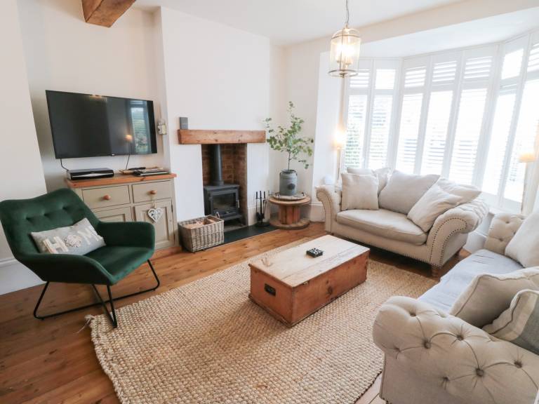 Family-friendly nice cottage with patio & garden | Dogs allowed — photo 4