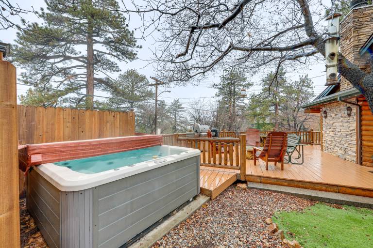 Hot Tub, 2 Mi to Big Bear Mtn: Family Ski Trip! — photo 4