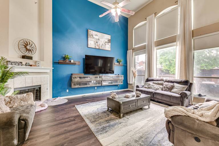 Shop, Play & Explore: Family Home in Allen in Allen, TX